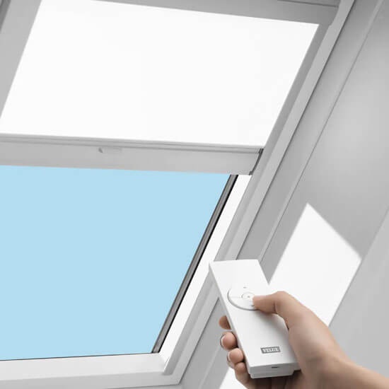 Rèm che nắng giếng trời