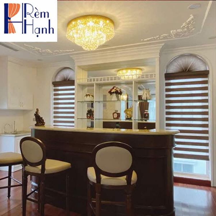 Rèm cho cửa sổ vòm đẹp