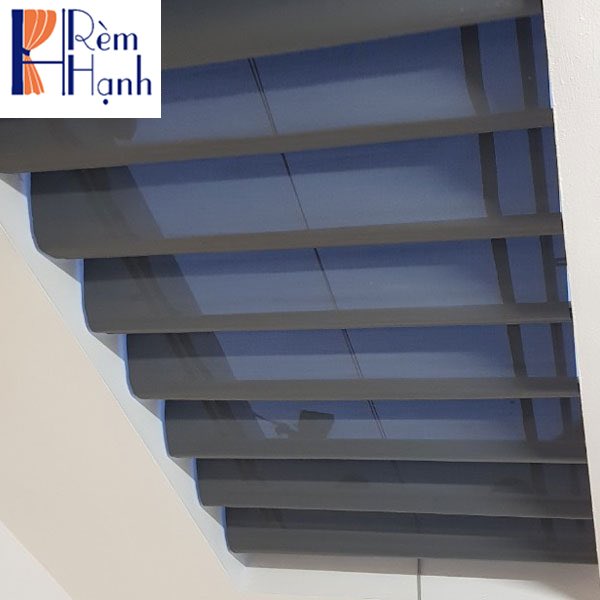 Rèm trần xếp ly che nắng mái kính mã GT09