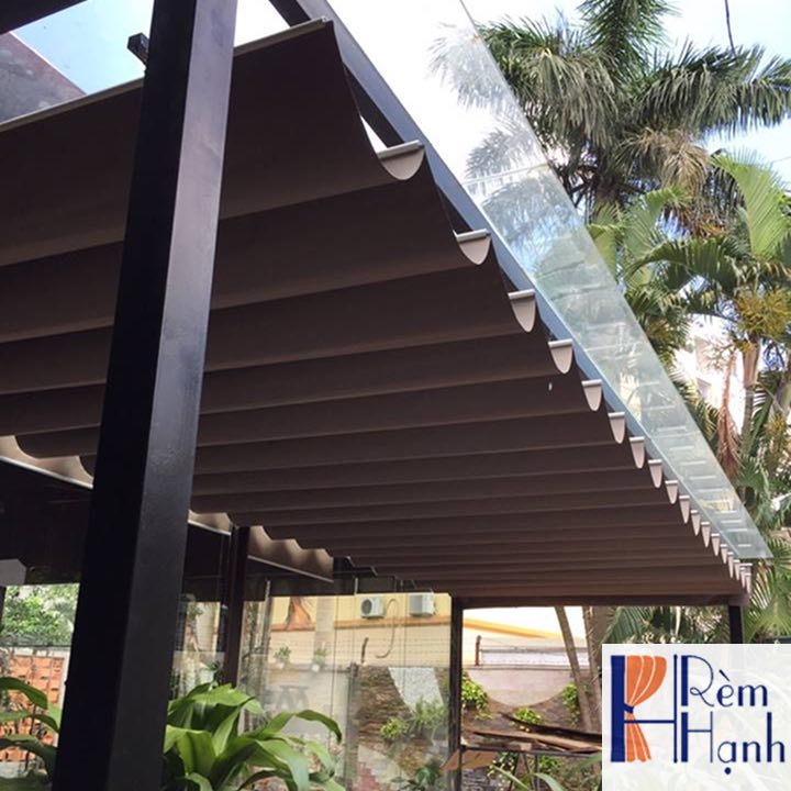 Rèm trần xếp ly che nắng mái kính mã GT14