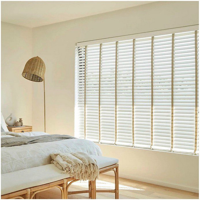 99+ Mẫu rèm gỗ phòng ngủ đẹp cản nắng tốt