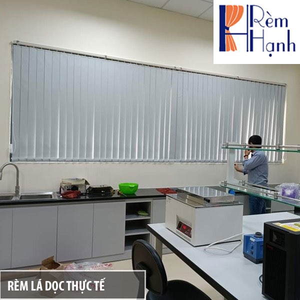 Rèm sáo lá dọc giá rẻ chống nắng tốt mã RLD22