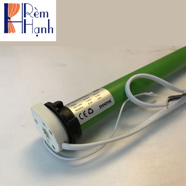 Rèm cửa gỗ tự cuốn với động cơ rèm hãng Dooya DM25TE/L-1.5