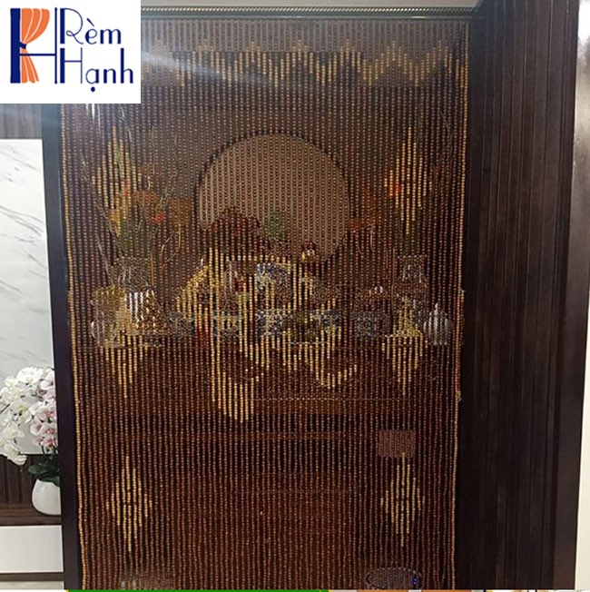Rèm che ban thờ bằng hạt gỗ – Mẫu chữ Phúc