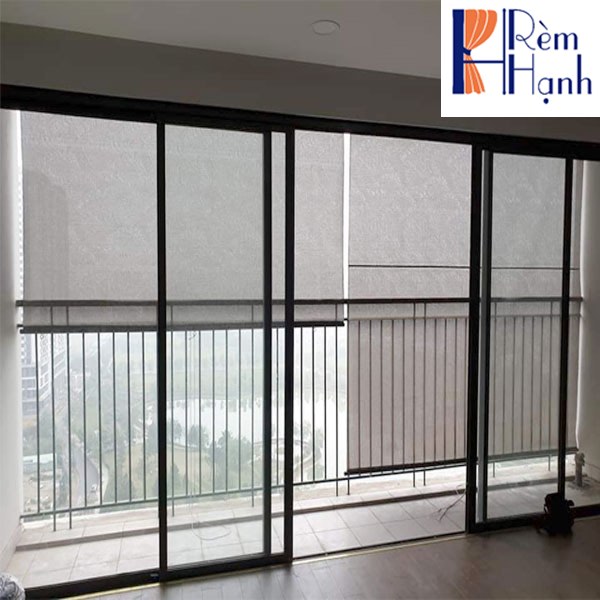 Bạt che ban công chung cư đẹp hãng FIVESTAR – mã TT01