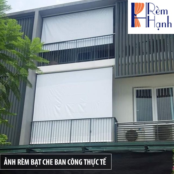 Bạt che ban công chung cư đẹp hãng FIVESTAR – mã TT01