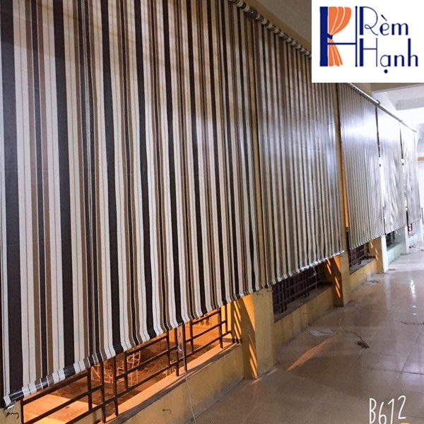 Bạt che ban công tự cuốn hãng FIVESTAR – mã TF04