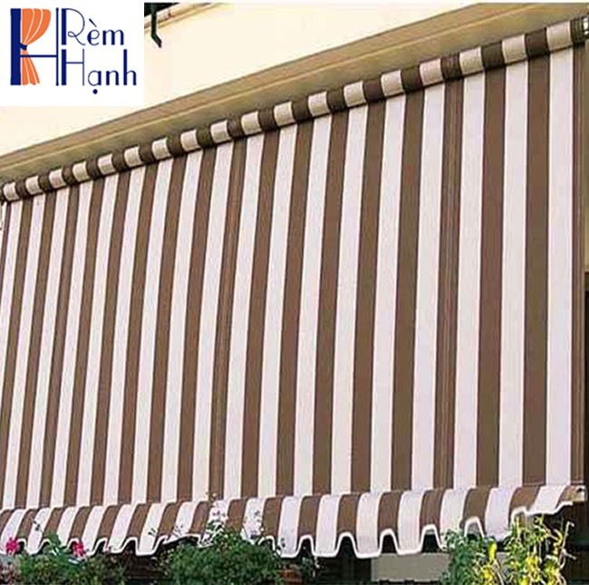 Bạt che nắng mưa ban công chung cư – mã HT028