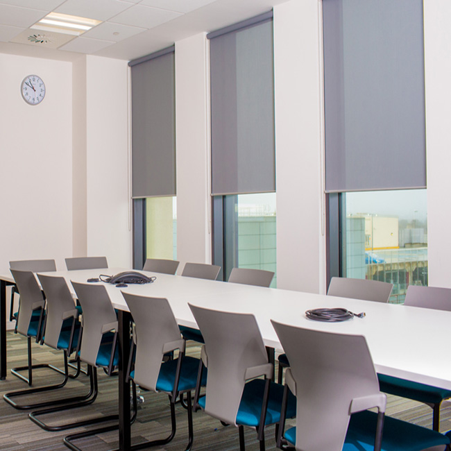 Rèm cuốn văn phòng giá rẻ hãng FIVESTAR mã H05