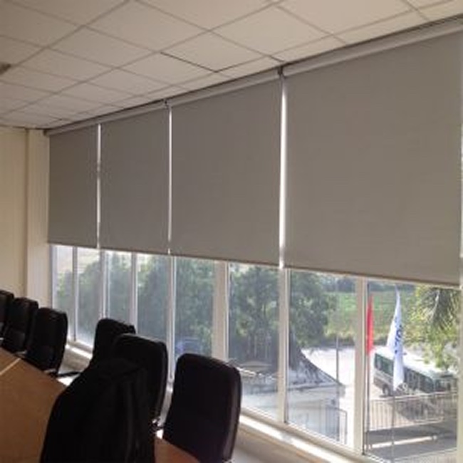 Rèm cuốn văn phòng giá rẻ hãng FIVESTAR mã H05