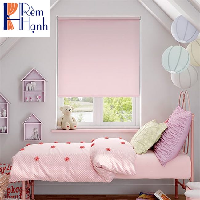 Rèm cuốn cản sáng vải ánh kim hãng Star Blinds C328