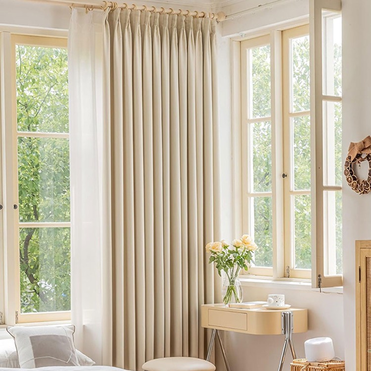 Rèm vải đẹp cản nắng tốt TP47