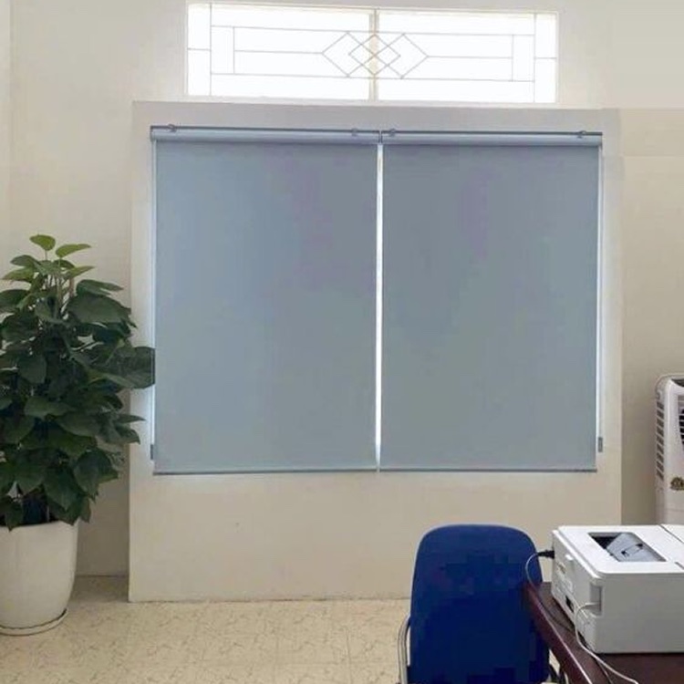 Rèm cuốn văn phòng giá rẻ mã RVP14
