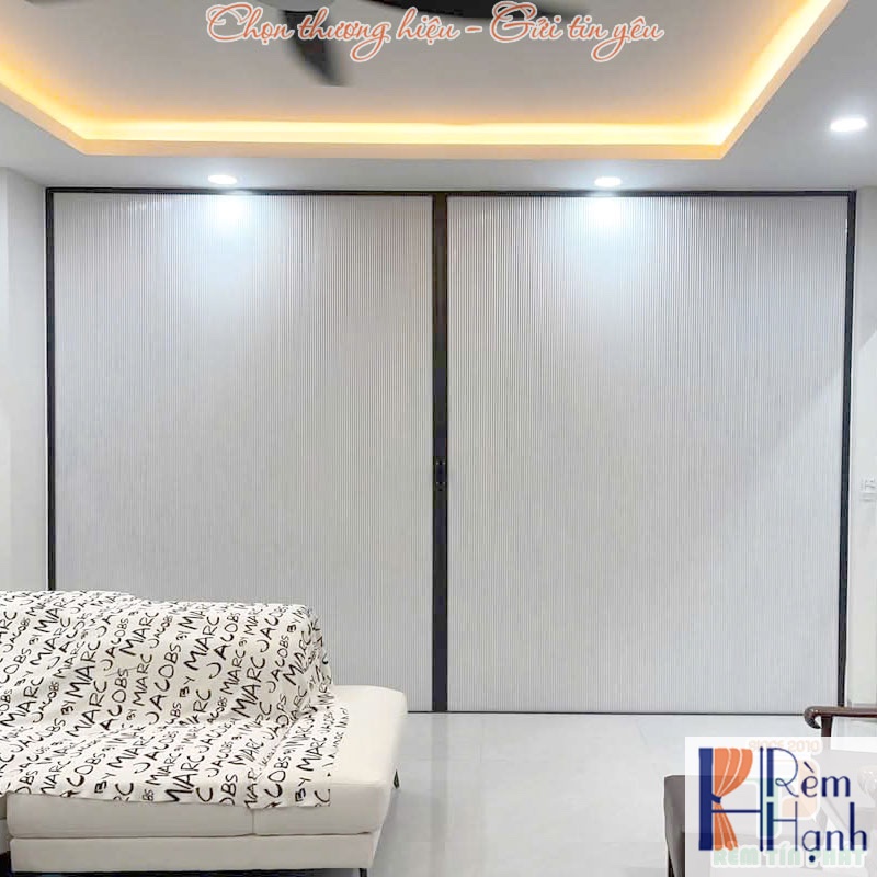 Các kiểu vách ngăn phòng khách đẹp mã FSV44