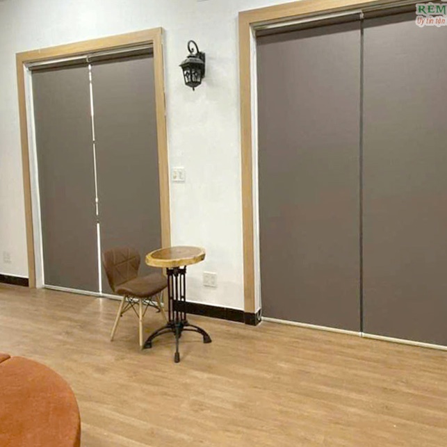 Rèm cuốn văn phòng giá rẻ mã RVP06