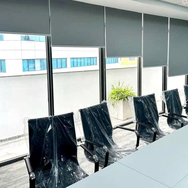 Rèm cuốn văn phòng giá rẻ mã RVP20